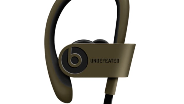 Undefeated wraps their latest Beats by Dre collab tiger camo - Acquire