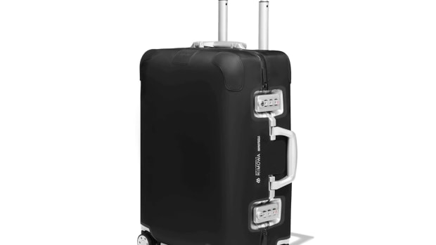 rimowa suitcase with screen