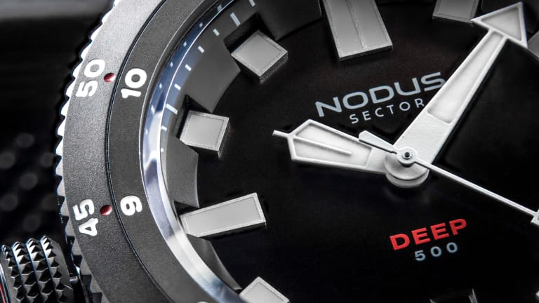 Snap judgements with the Nodus Sector GMT Metro | WatchGecko