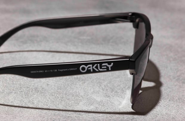 Oakley and Hiroshi Fujiwara release a Fragment version of the