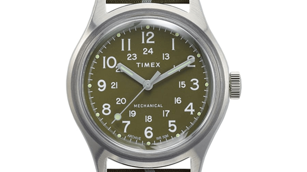 Timex releases a mechanical version of the MK1 Acquire