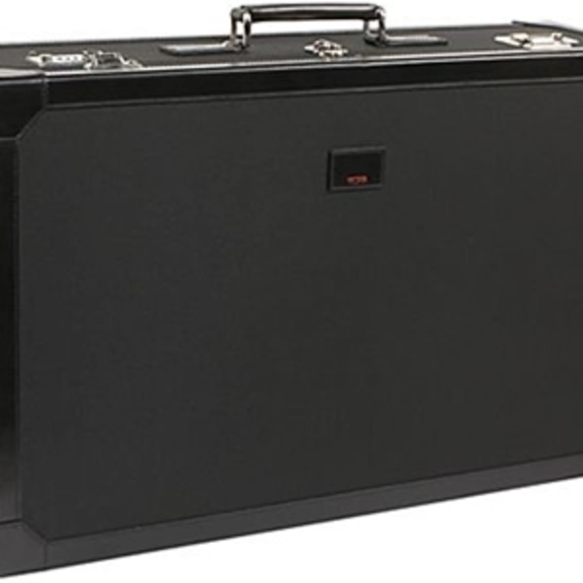 tumi trunk