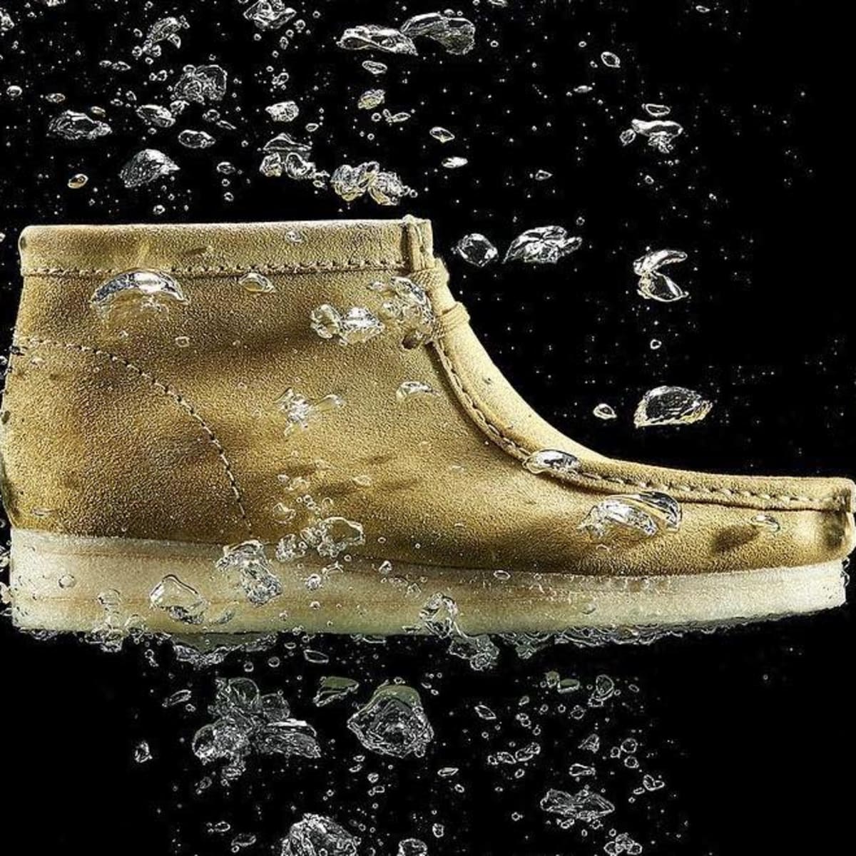 clarks water resistant boots