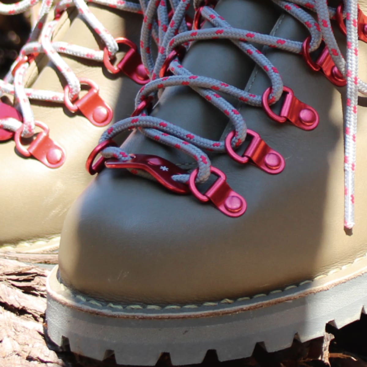 danner x snow peak trail field pro boot