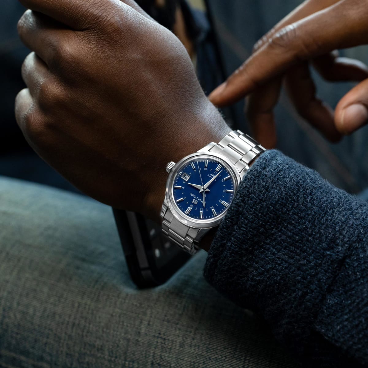 Hodinkee reveals its limited edition Grand Seiko Automatic GMT - Acquire