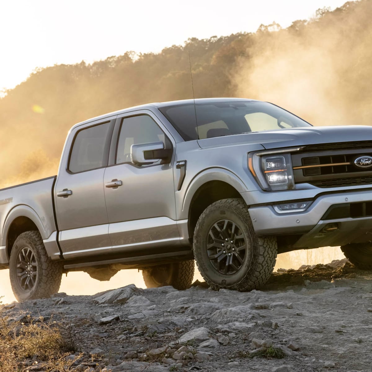 Ford Introduces A New Trail Ready Truck The F 150 Tremor Acquire