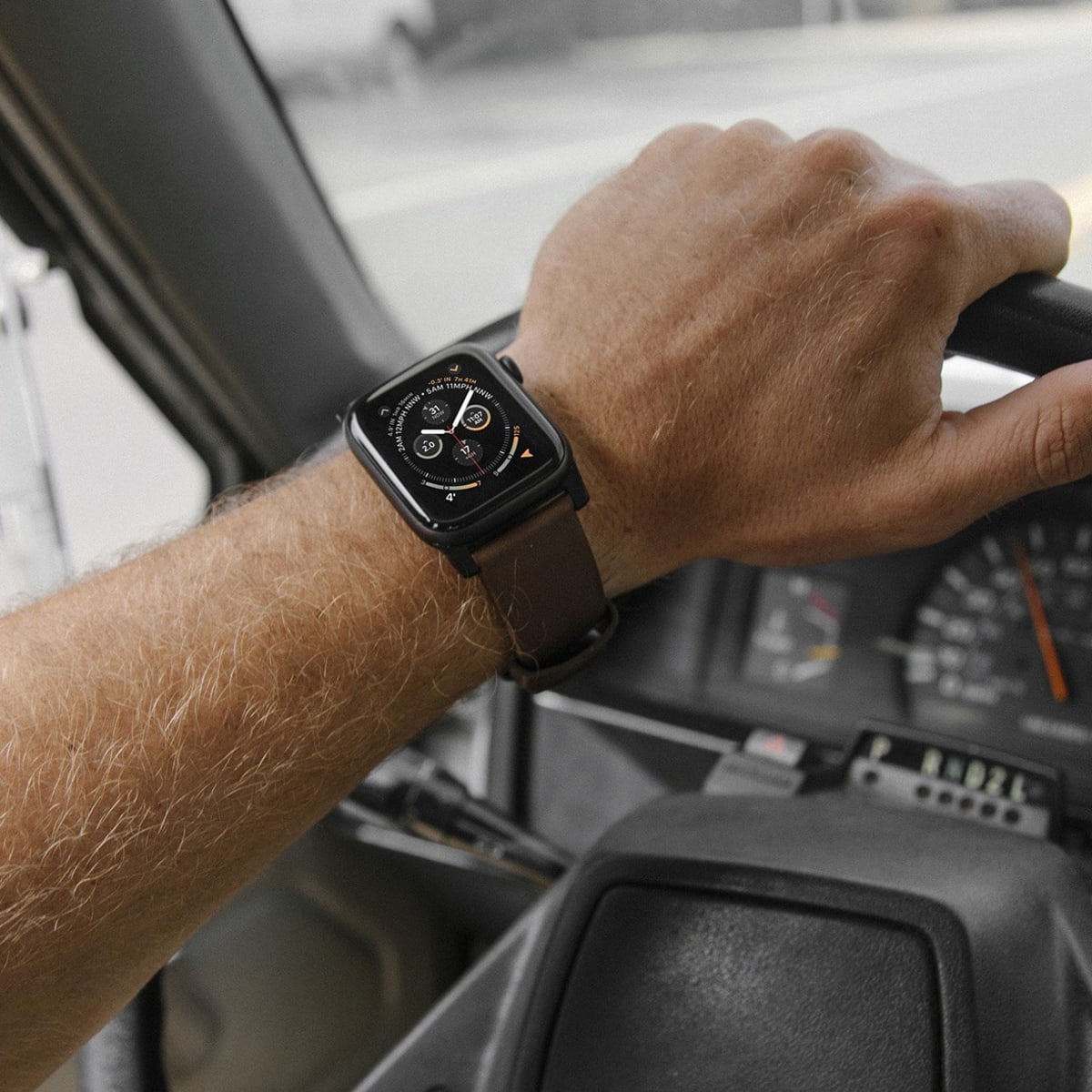 Nomad launches its new waterproof leather Apple Watch strap 