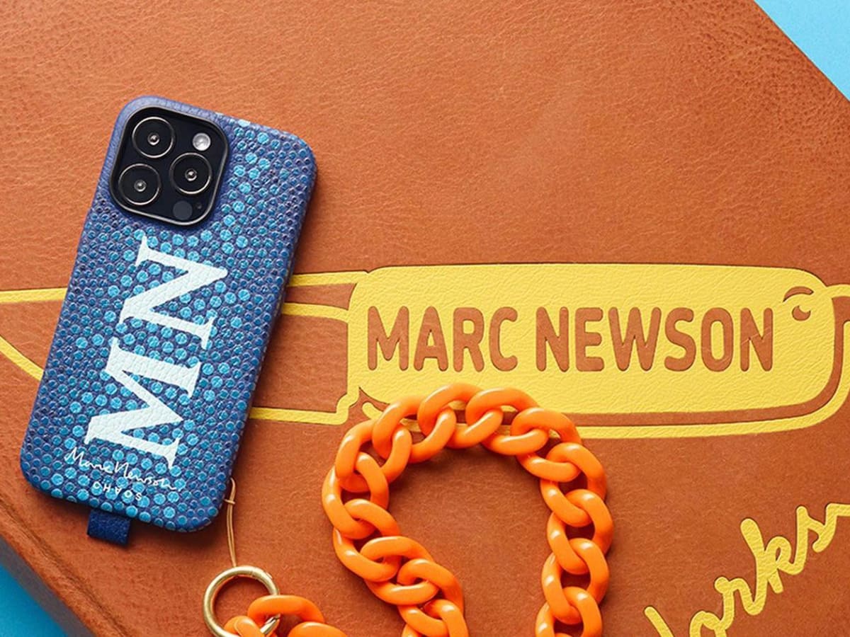 Did Marc Newson design the iPhone 5c case?