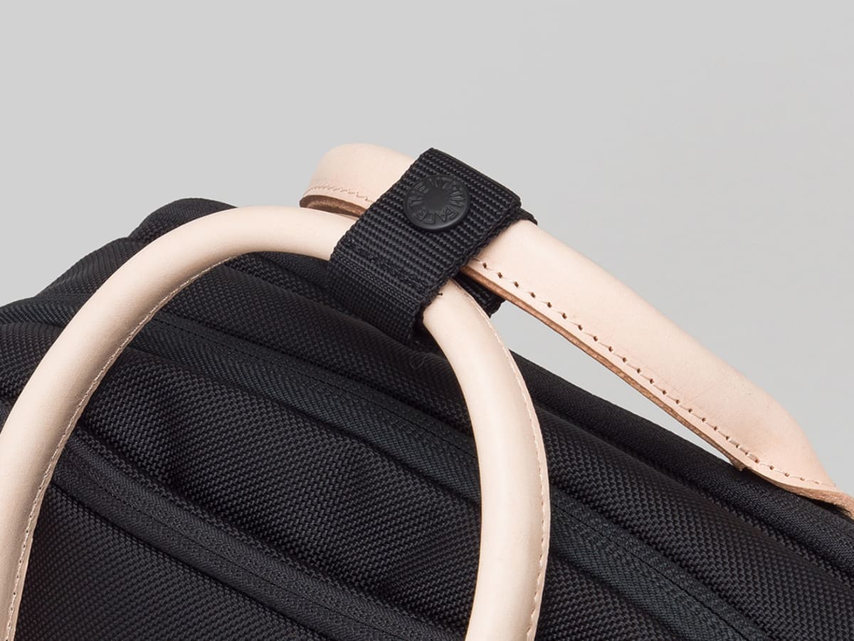 hender scheme shuttle daypack