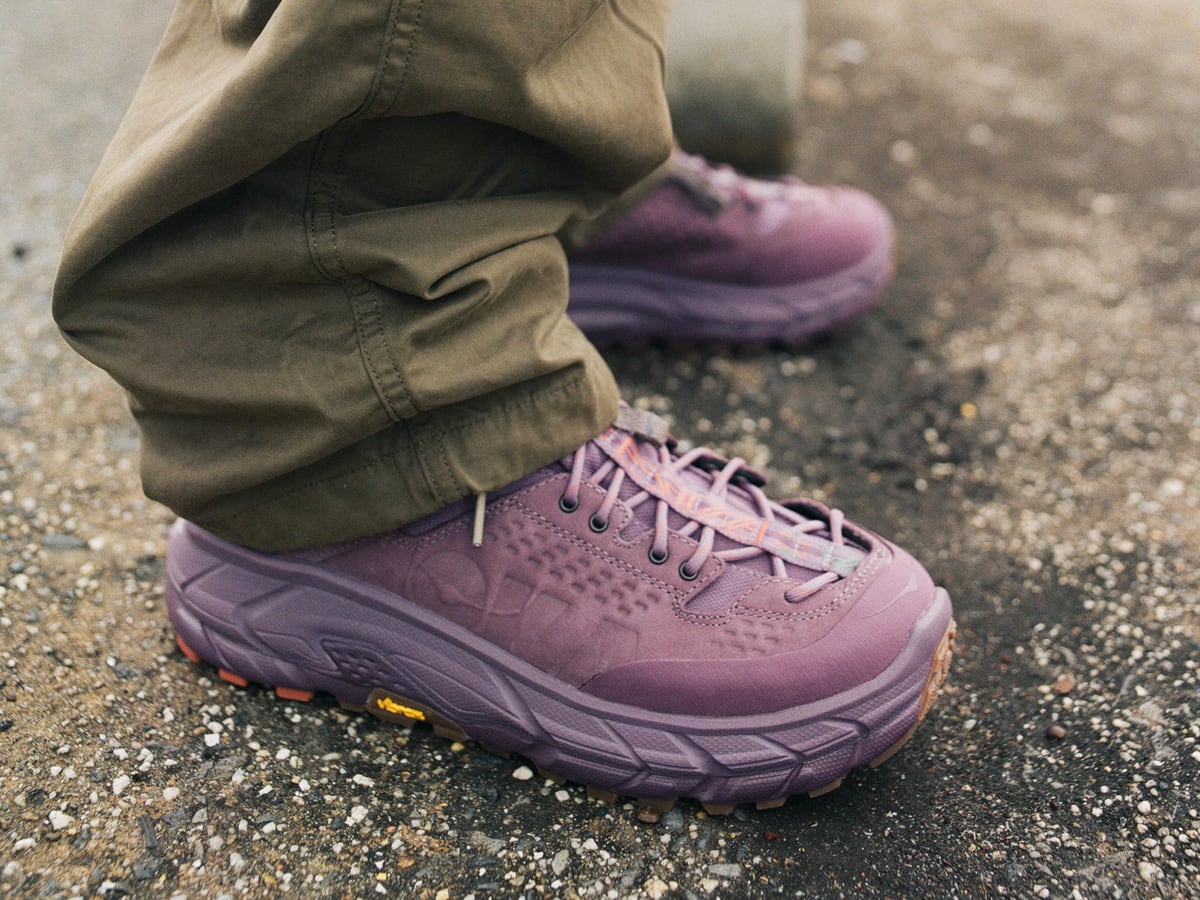 Hoka One One X Bodega Tor Ultra High Sneaker Boots in Purple