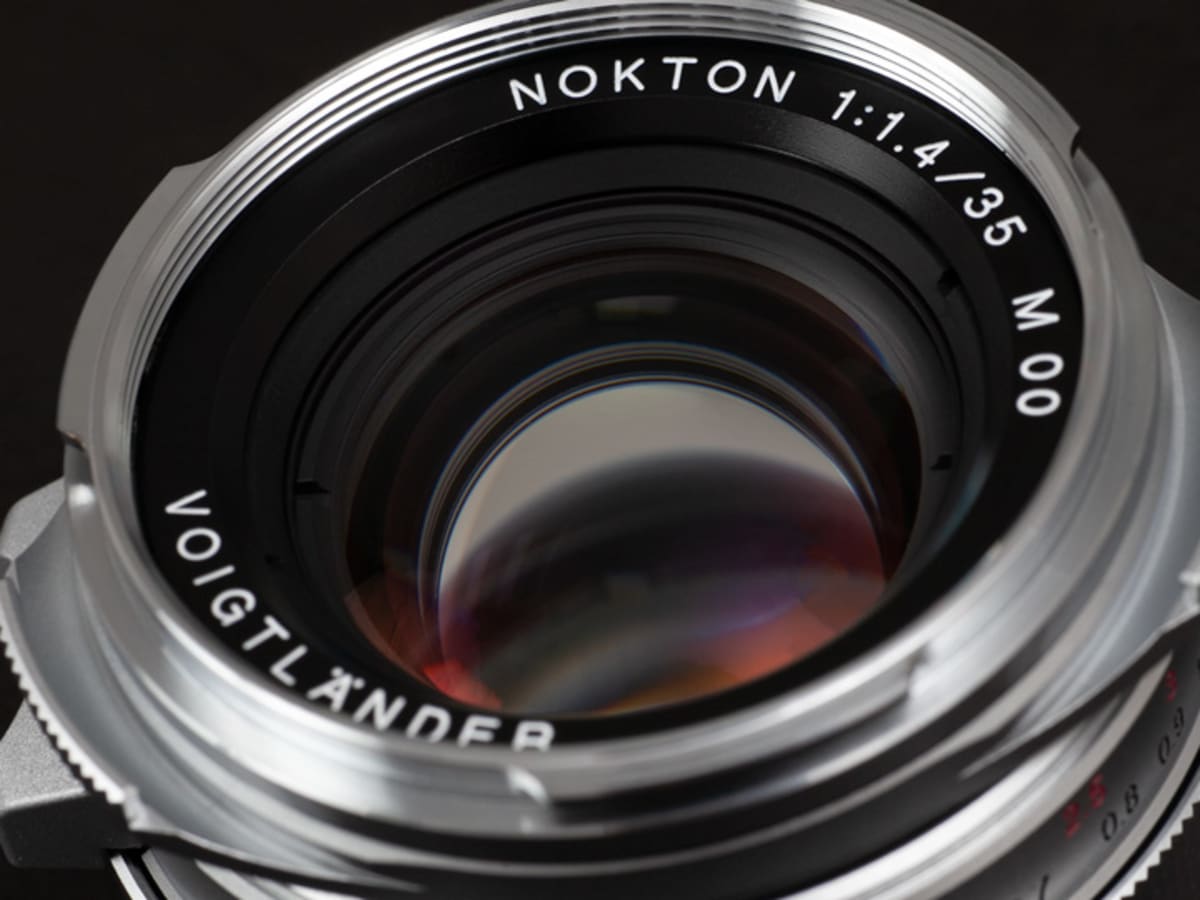 Voigtlander creates a Nokton Classic 35mm F1.4 MC VM for MapCamera 