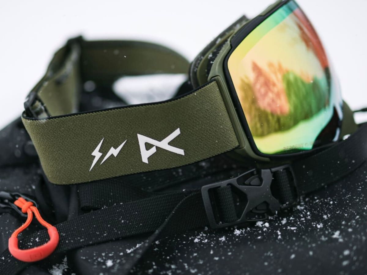 Anon and Fragment release their limited-edition M4 Goggle - Acquire