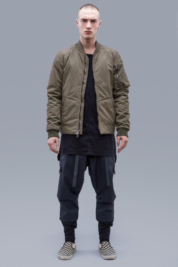 人気商品！！ ACRONYM J50-WS Windstopper Bomber Jacket | reumareica.com