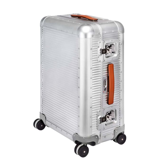 FPM delivers Italy's answer to the aluminum suitcase - Acquire