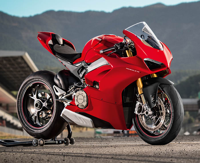 Ducati's Panigale V4 is set to deliver racing-derived power and road ...