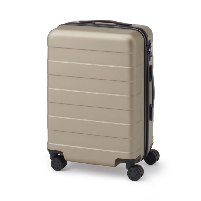 muji 35l suitcase