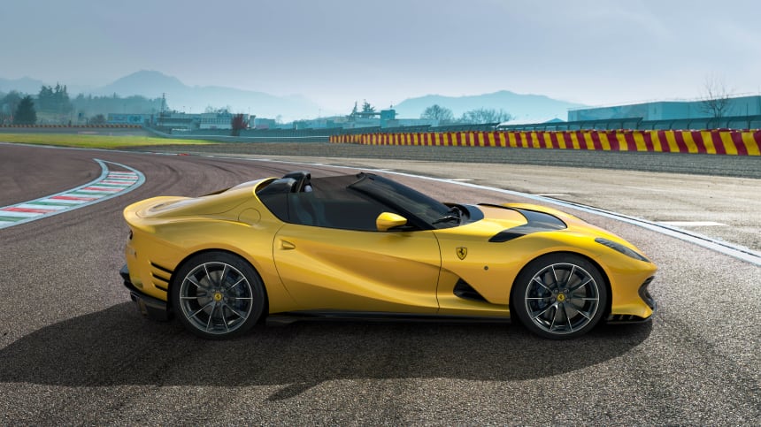 Ferrari unveils two new editions of the 812 Superfast - Acquire