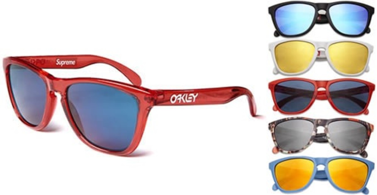 Oakley/Supreme Frogskins - Acquire