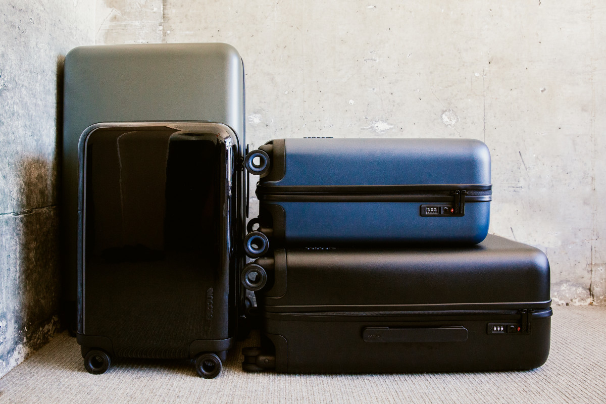 Incase's NoviConnected Luggage maximizes storage in a smart hardshell ...