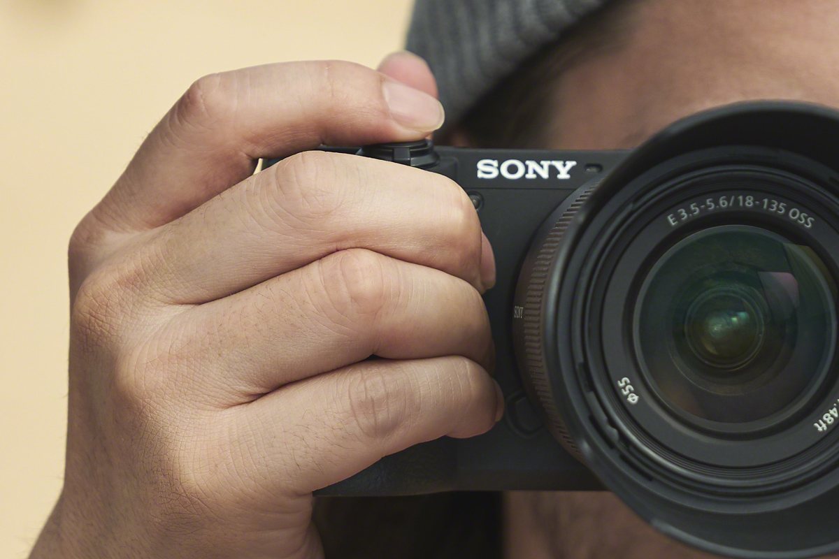 Sony reveals its new flagship APSC mirrorless camera, the Alpha 6600