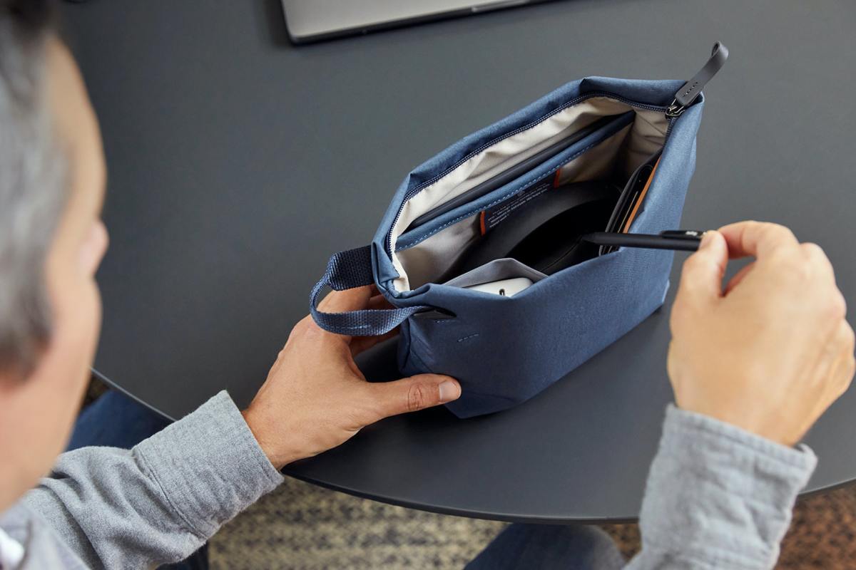 Bellroy's Standing Pouch keeps your office essentials organized and ...