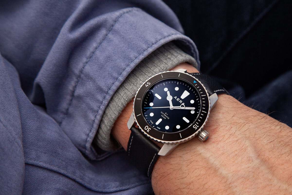 Aera applies a modern twist to the tool watch with the D-1 Diver and P ...