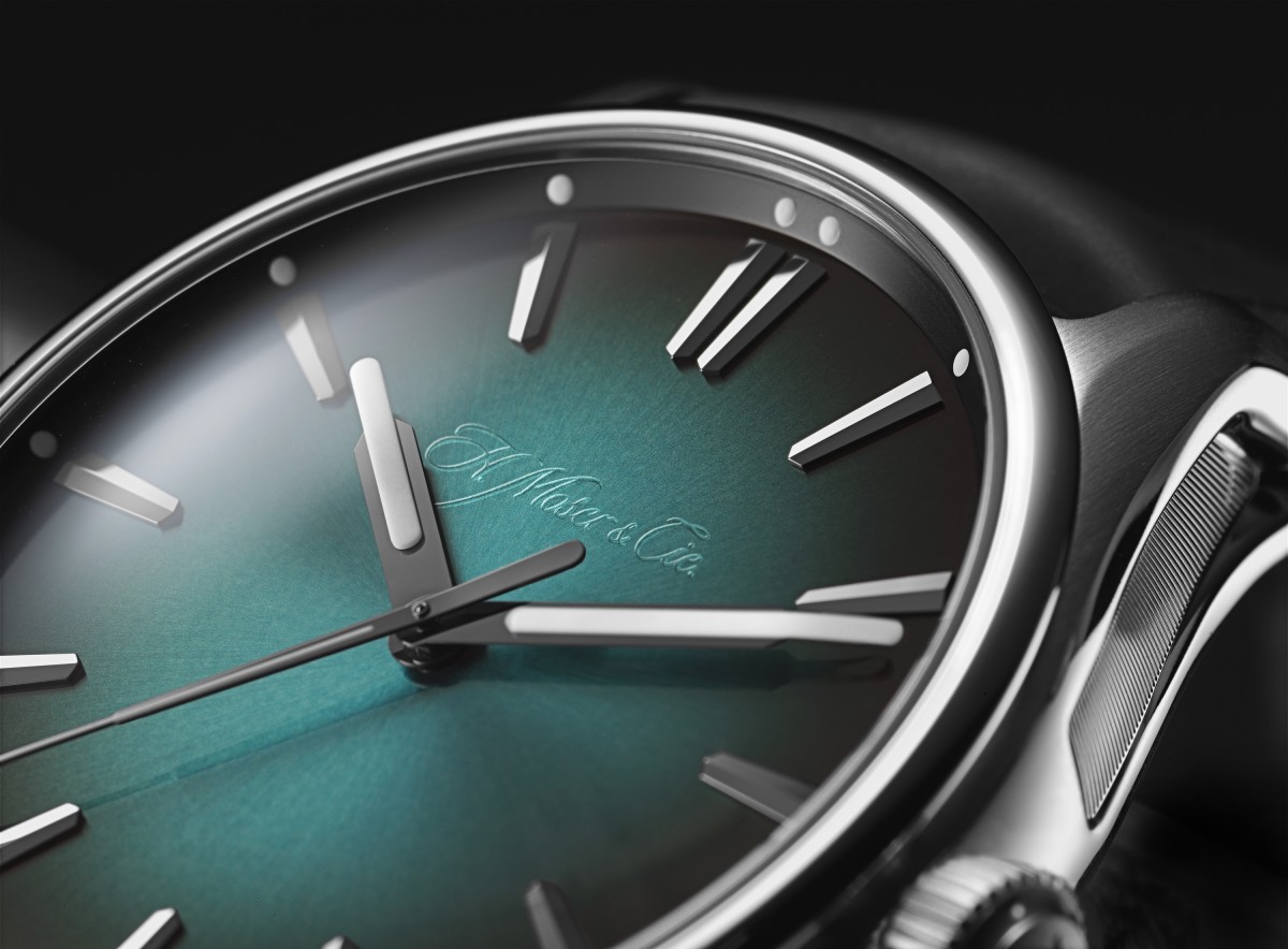 H. Moser & Cie launches the Pioneer Mega Cool - Acquire