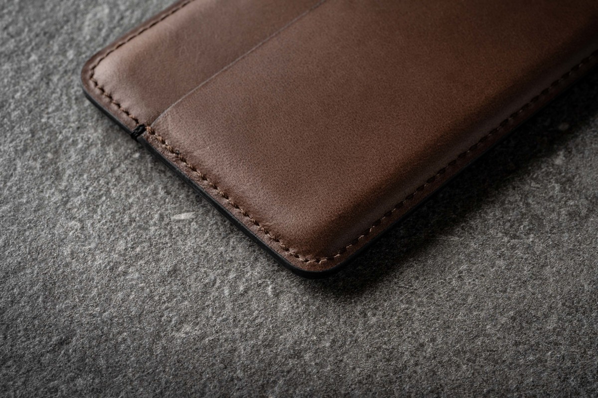 Nomad Horween Leather Bifold Wallet