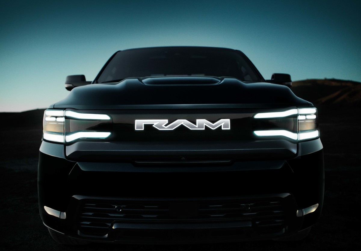 RAM unveils the production version of the RAM 1500 REV electric truck - Acquire