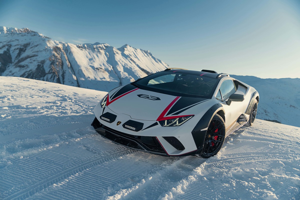 Video | Lamborghini hits the Italian Alps in the Huracán Sterrato - Acquire