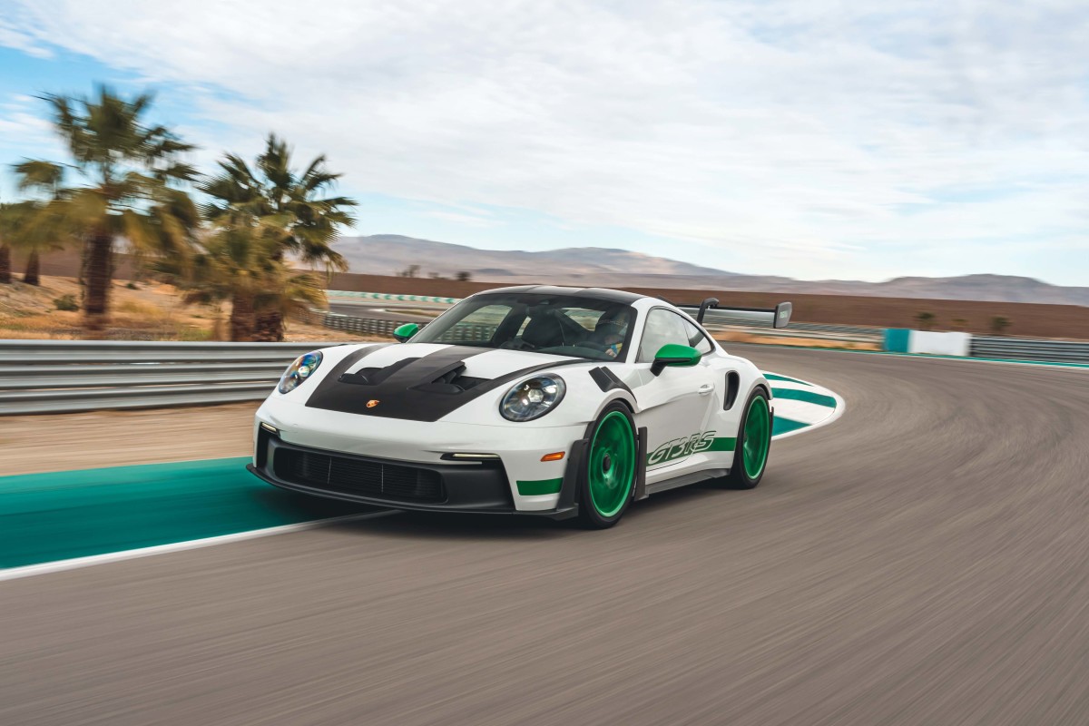 Porsche Delivers A Closer Look At The 911 GT3 RS Tribute To Carrera RS ...