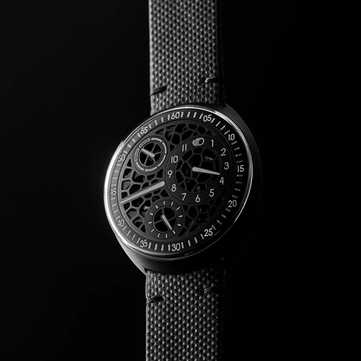 Hodinkee s third collaboration with Ressence gets a monochromatic