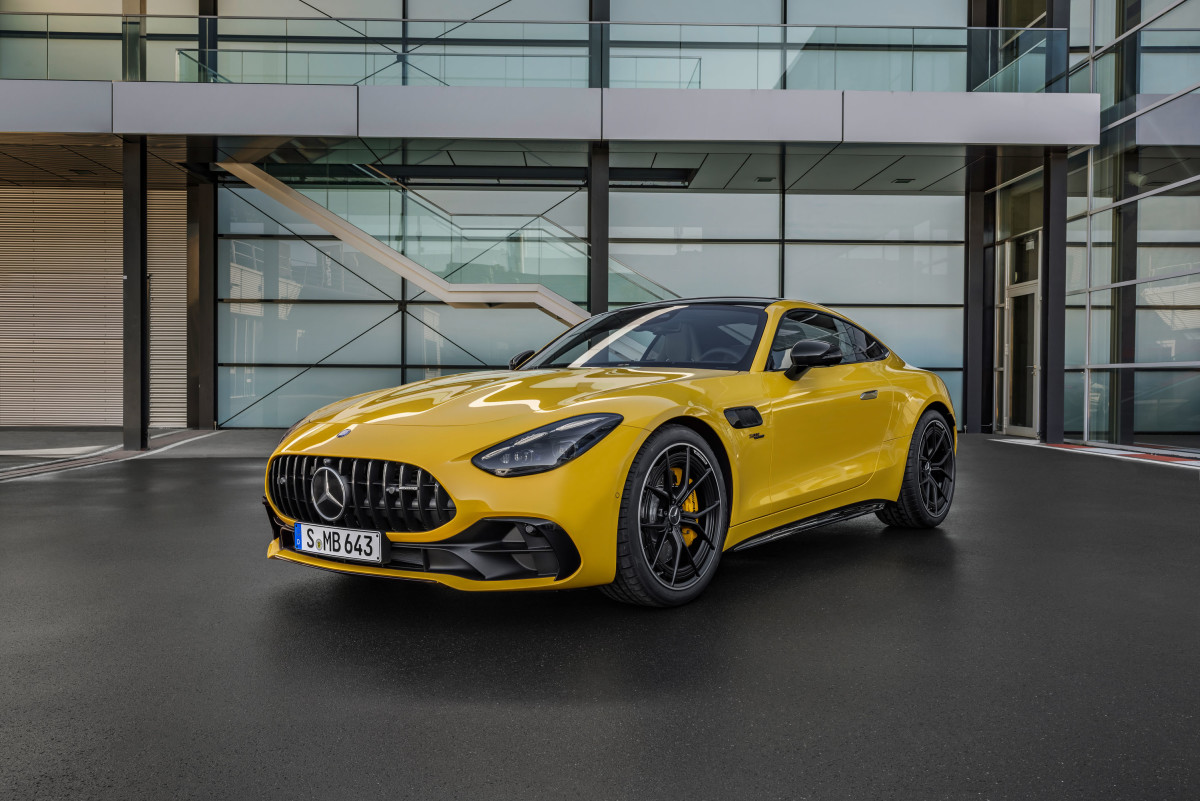 Mercedes-AMG unveils the GT 43 Coupe - Acquire