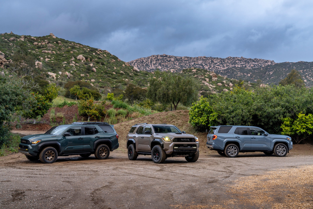 Toyota reveals the 2025 4Runner Acquire