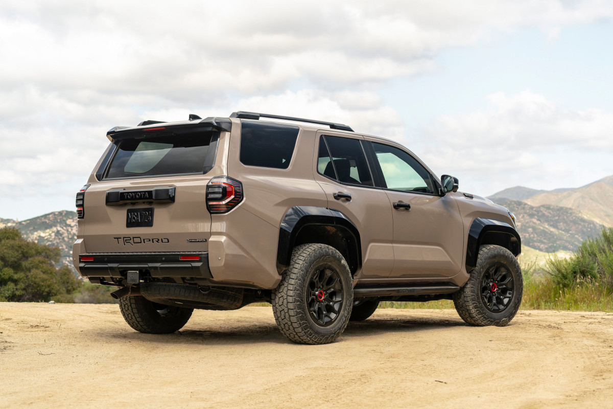 Toyota reveals the 2025 4Runner Acquire