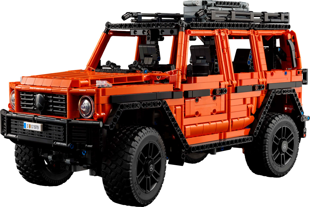 Lego celebrates the 45th anniversary of the G-Wagon with a new Technic ...